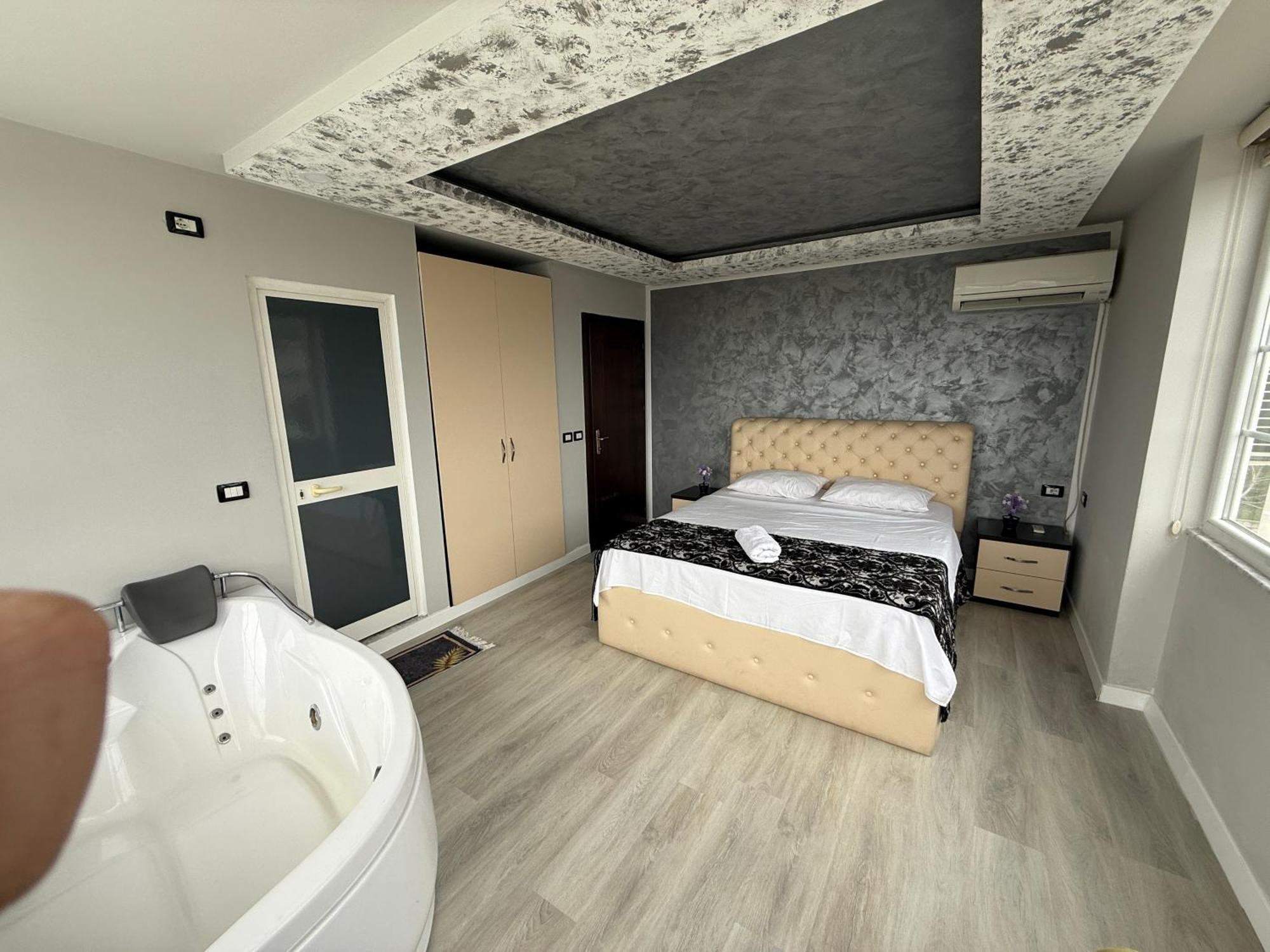 Fantazia 4*